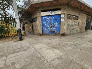 Vendo Propiedad como Terreno en Urb. Pro