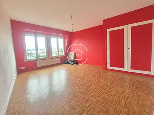Vendôme 41100 Achat / Vente appartement 1 pièce t1 au dernier étage