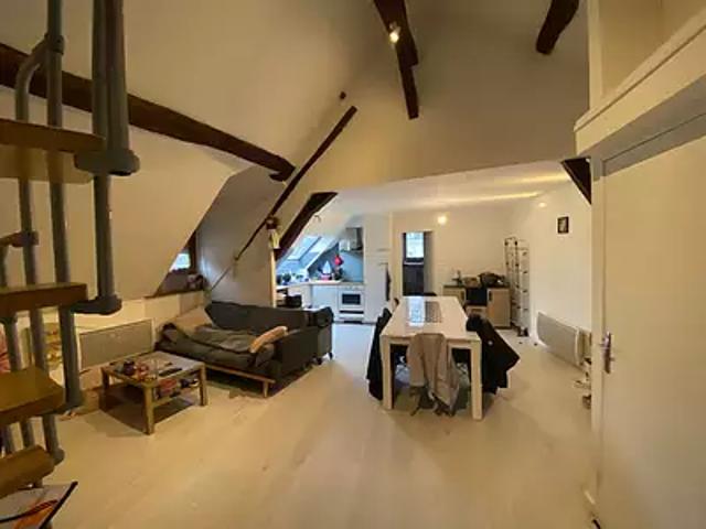 Vendôme 41100 Achat / Vente appartement 3 pièces t3 au dernier étage
