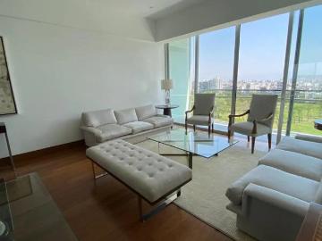VendoAlquilo Penthouse con piscina frente al Golf San Isidro