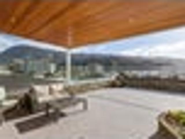 Waterfront bliss, garaging for your boat and more