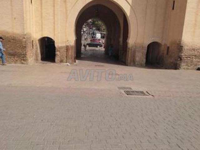 Vends local commercial 200 m² Bab Maftouh Fès