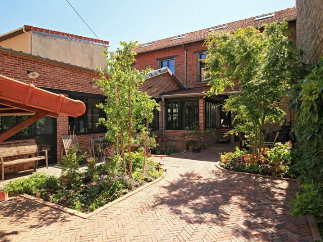 Vends maison au calme 307m² à deux pas du RER B Laplace