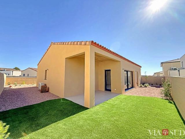 Vendres Maison neuve de plain pied, 3 chambres, deux salles d'eau, garage et jardin paysagé
