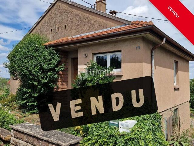 Vendu * Maison individuelle d'environ 130m² sur 8,68 are
