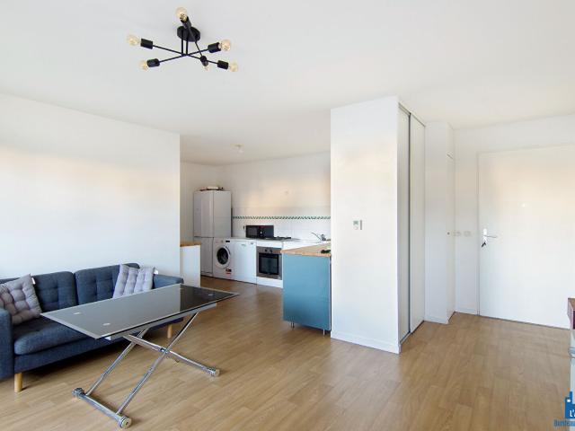 VENDU PAR L'AGENCE. EXCLUSIVITE ! SPECIAL INVESTISSEUR EYSINES APPARTEMENT TYPE 3 DE 62 M2 AVEC JARDIN + UNE PLACE DE PARKING. Benoît TREMENT Tel:06.51.26.22.32