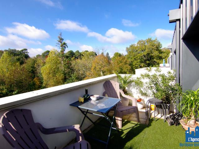 VENDU PAR L'AGENCE ! SPECIAL INVESTISSEUR FLOIRAC APPARTEMENT TYPE 3 DE 66 M2 AVEC 2 TERRASSES + 2 PLACES DE PARKING SOUS SOL ET EXTERIEUR. VENDU LOUE ! Michaël VIGIER 06.70.29.94.95