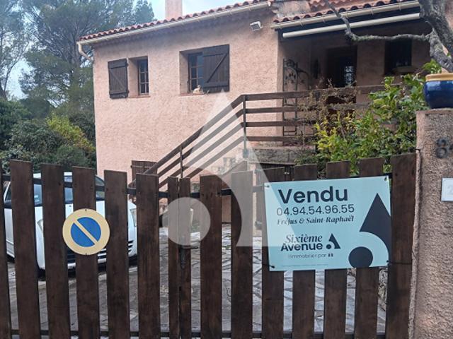 VENDU SIXIEME AVENUE FREJUS SAINT RAPHAEL