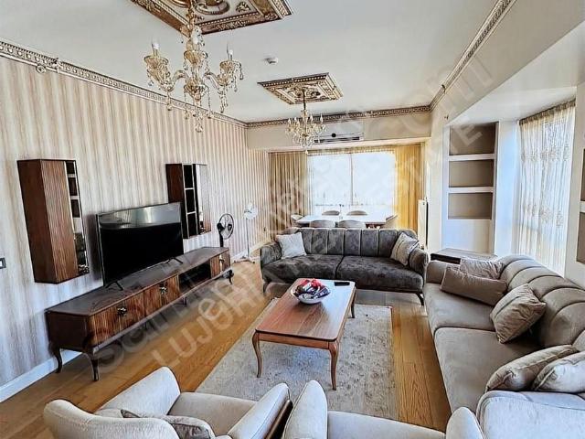 Venezia Mega Rezidans Havuz Ve Peyzaj Manzaralı Lüx 3+1 Daire