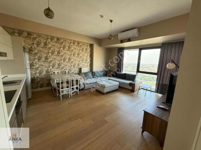 Venezia Da Şehir Mnz Kare Salon Satılık 1+1 Fırsat Daire