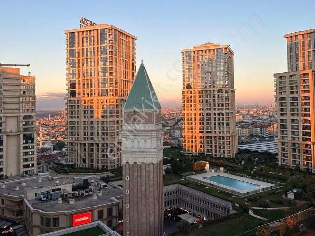 Venezia' Da 1+1 Avm Manzara Balkonlu Boş Kiralık Daire