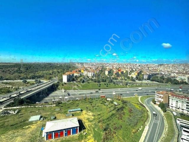 Venezia' Da 2+1 Şehir Mnzr Boş Çift Banyo Satılık Daire