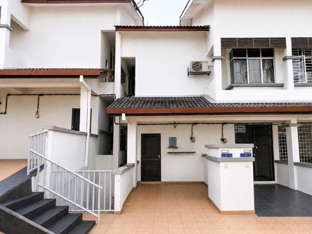 Venice Hills Townhouse Persiaran Puteri Satu Cheras Selangor