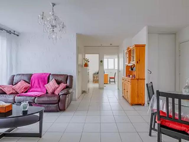 Vénissieux 69200 Achat / Vente appartement 4 pièces t4 au dernier étage