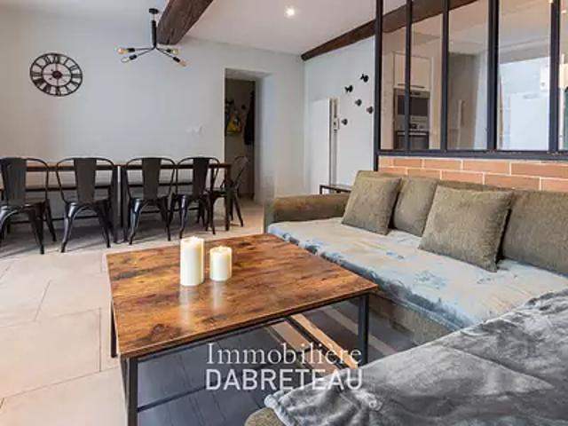 Vénissieux 69200 Location appartement 9 pièces t9