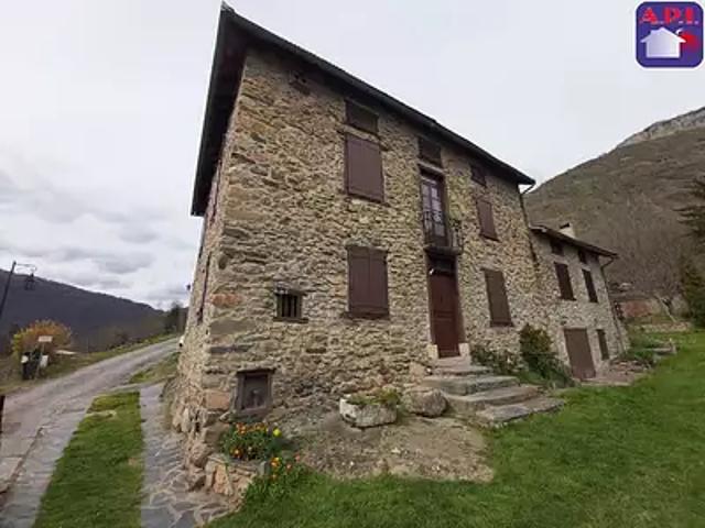 Vèbre 09310 Location maison 6 pièces t6