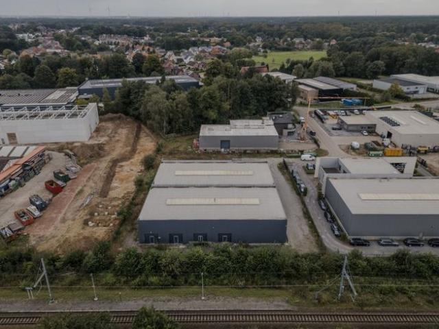 Veelzijdig industriehal van 1.280 m² op een perceel van 3.