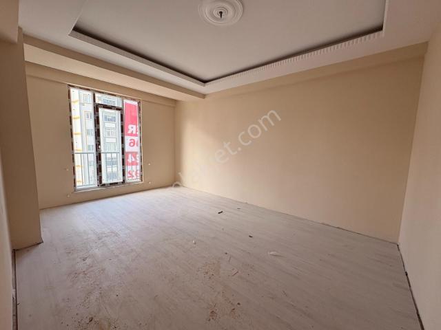 Vefa Group İnşaat'tan Hadımköy Toki'de 90 M2 2+1 Ara Kat Daire