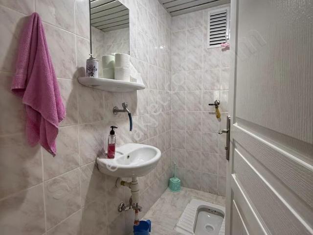 Vega Emlaktan Site İçerisinde İçi Yapılı 2+1 Kiralık Daire