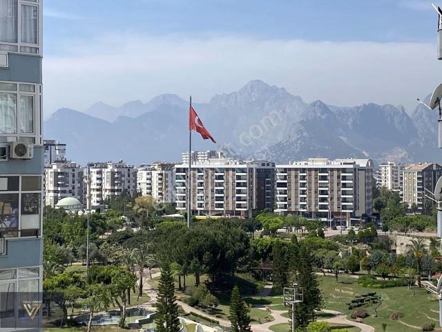 Vega Investten Konyaaltı Sitelerde Eşyalı 3+1 Kiralık Daire