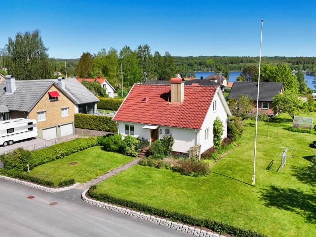 Vegagatan 20