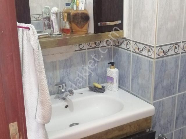 Vega'dan Soli Cıvarında Site İçinde Satılık Deniz Manzaralı Satılık 3+1 Daire