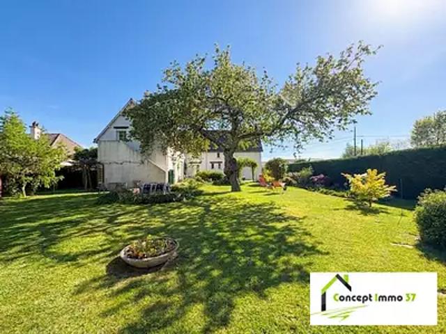 Veigné 37250 Achat / Vente maison 7 pièces t7 piscine terrasse