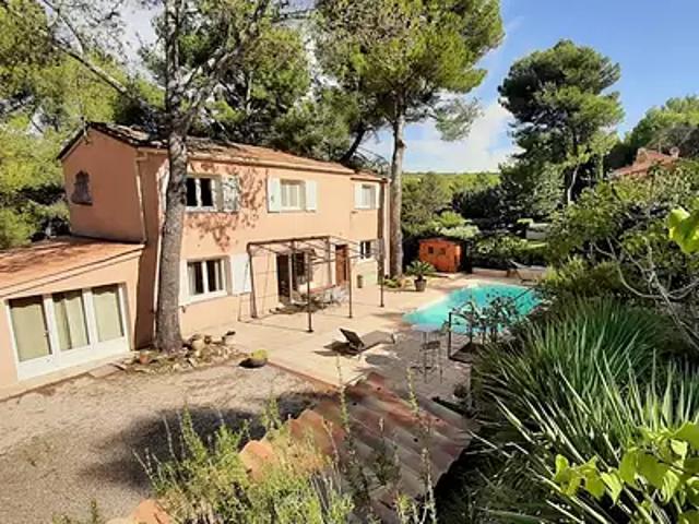 Velaux 13880 Achat / Vente maison 5 pièces t5 piscine jardin