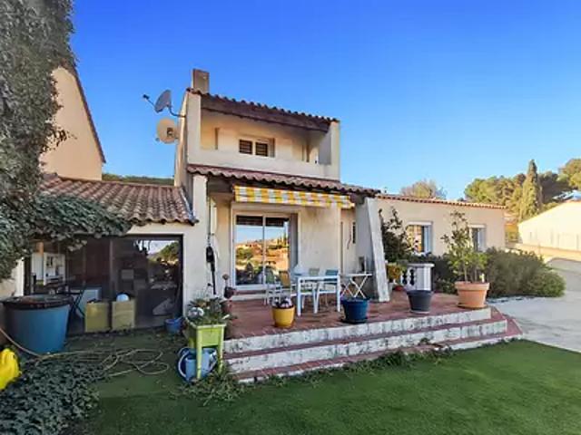 Velaux 13880 Achat / Vente maison 6 pièces t6 piscine parking