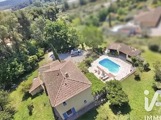 Velaux 13880 Achat / Vente maison 6 pièces t6