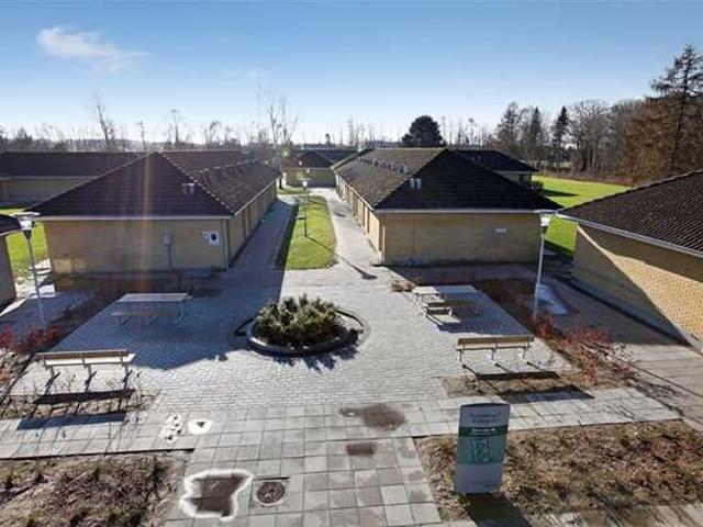 Velindrettet rækkehus 48 m² i Nykøbing F