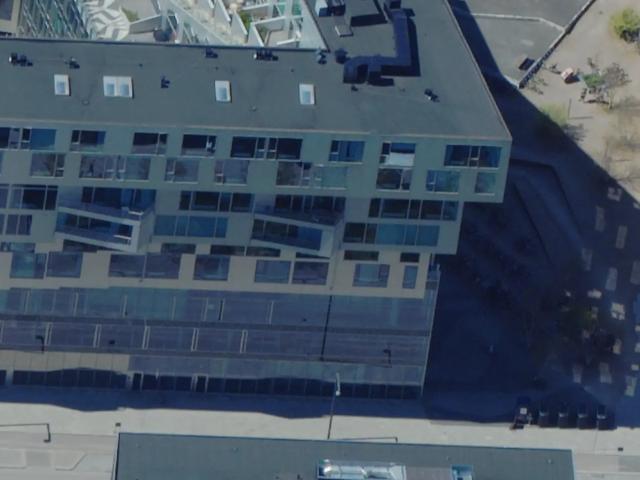Velkommen til dette velbeliggende erhvervslejemål på Robert Jacobsens Vej 62, 2300 København S