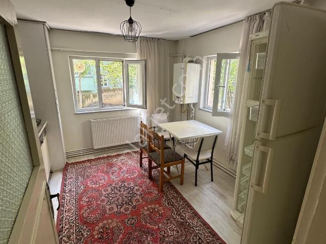 Vepaş'tan Cumhuriyet Mahallesi Kiralık 2+0 Eşyalı Daire 75 M²
