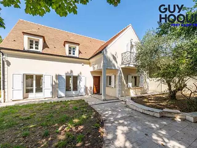 Vert Saint Denis 77240 Achat / Vente maison 8 pièces t8 piscine terrasse