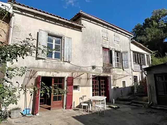 Verteuil sur Charente 16510 Achat / Vente maison 4 pièces t4 parking