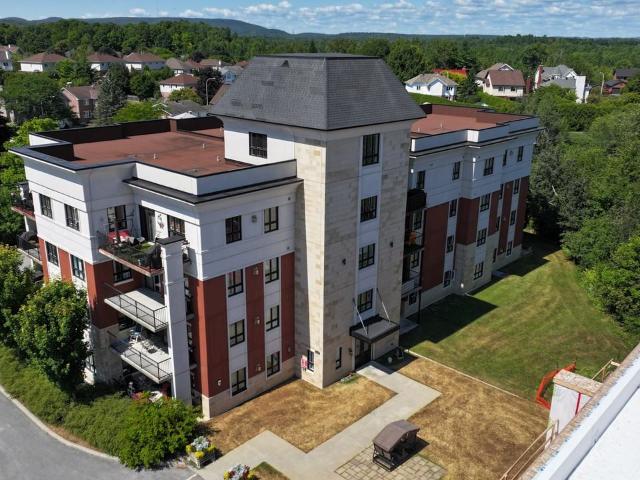 Vertigo 2 Bedroom Apartment for Rent at 318 Ch Freeman, Gatineau, QC J8Z 2B6 Hull/Quartier de I'Oree du Parc