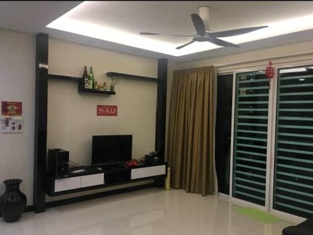 Vertiq Condo 1087sqft 3Bedrooms Fully Reno Furnished 2Covered Cpks