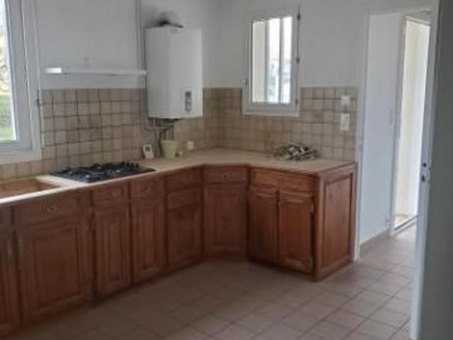VERTOU Loue Maison T3 Plain pied Jardin