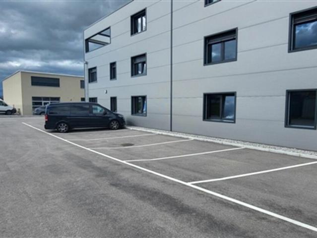 Verwaltung/Büro 4 Zimmer in Corcelles près Payerne