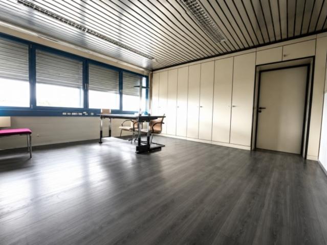 Verwaltung/Büro 1 Zimmer in Ried b. Kerzers