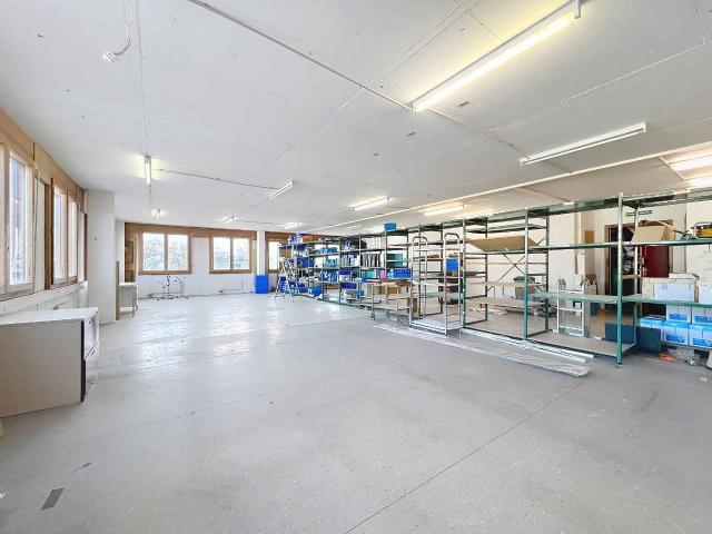 Verwaltungs und Handwerksfläche von 175 m²