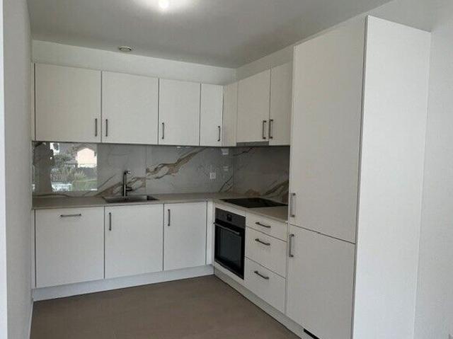 Very nice 2.5 room apartment on the 1st floor with large balcony J104