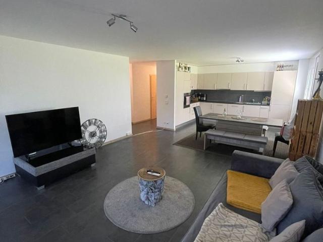 Very nice 4.5 room apartment on the ground floor
