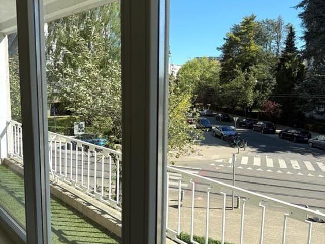 Very nice 4 bedroom appartment, Ixelles