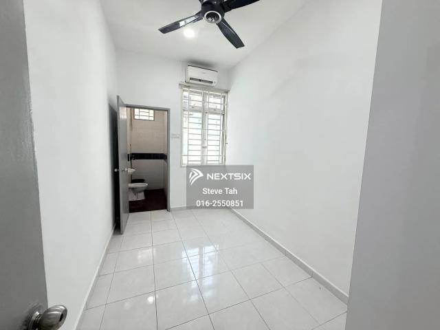 Very Nice Condition, Convenient Location