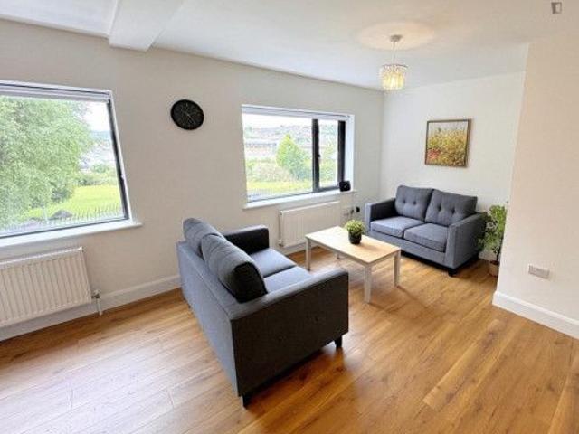 Very nice single bedroom in Mallow Road