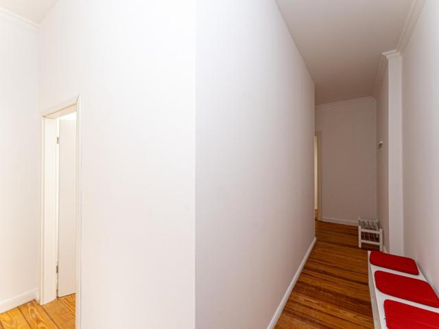 Very nice single bedroom with a balcony, in Friedrichshain