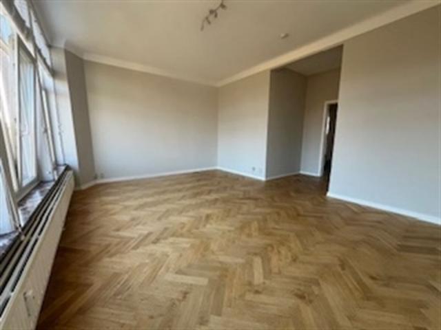 Very nice renovated apartment