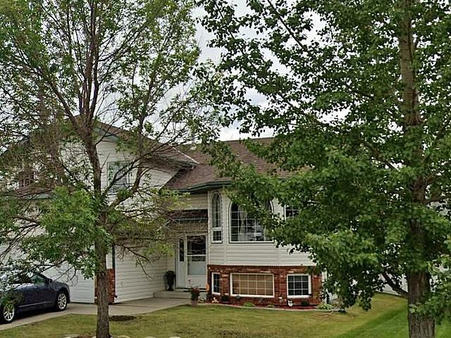 Very Beautiful Home For Sale, Red Deer, Rosedale Meadows