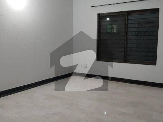 Very Beautiful Portion In Shadab 5 Marla In Cheap Rate For Rent